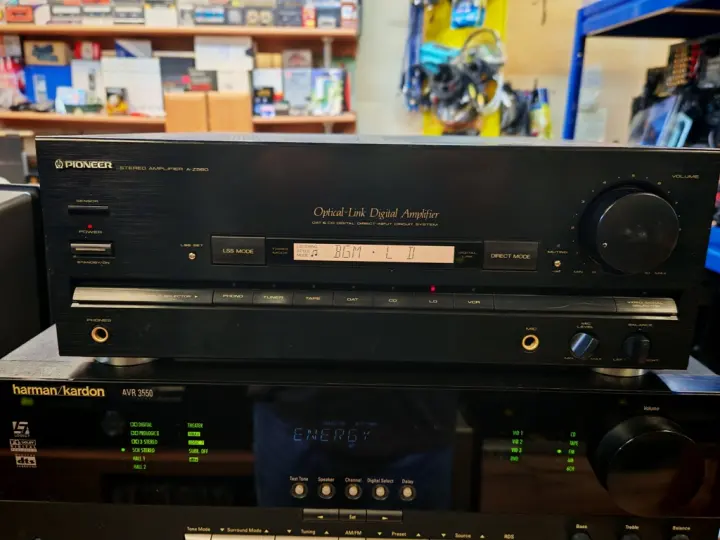PIONEER A-Z560