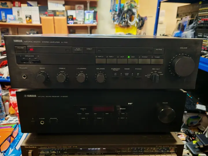 YAMAHA A-700