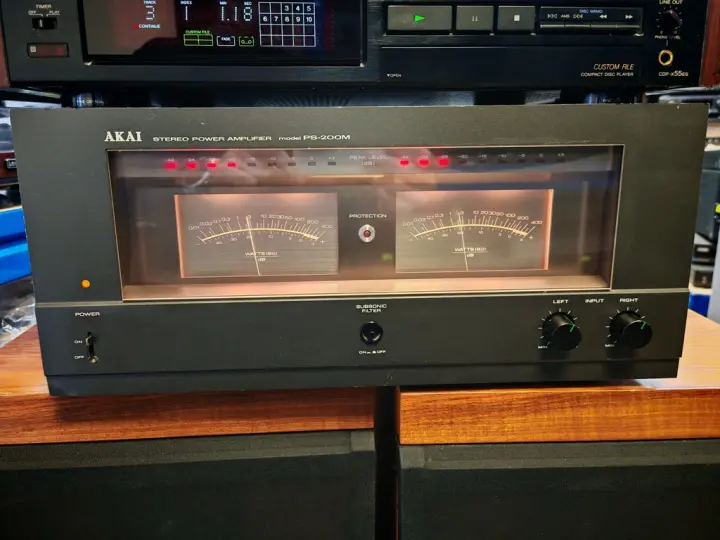 AKAI PS-200M