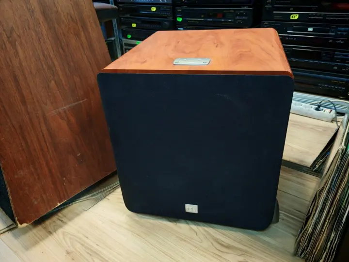 JBL L8400P