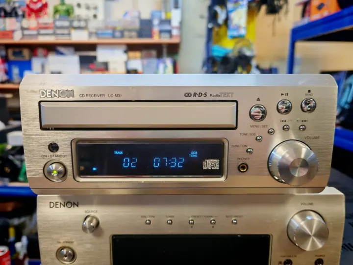 DENON UB-M31