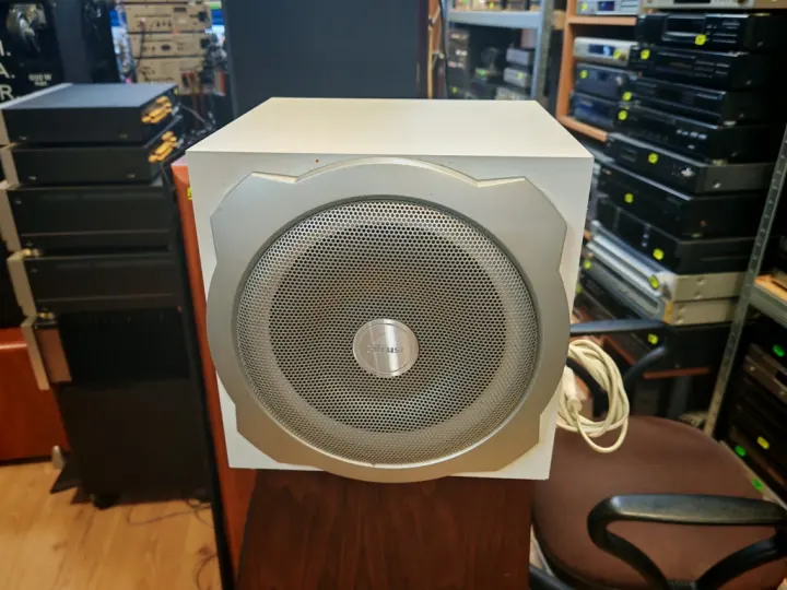TRUST subwoofer