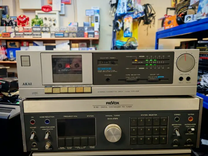 AKAI AT-S3