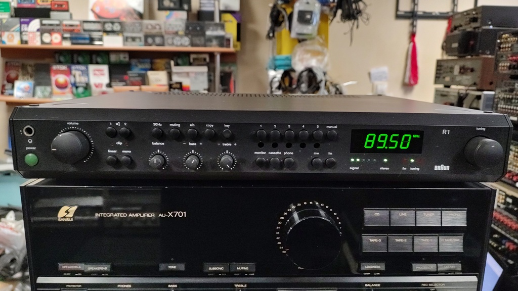 BRAUN R1