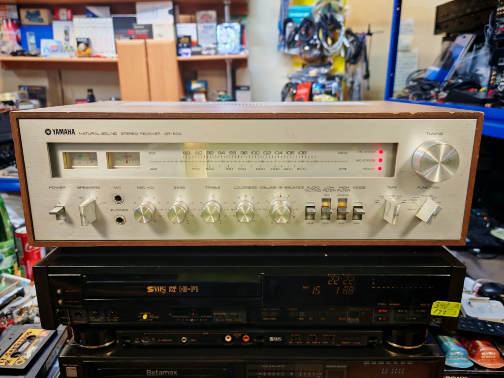 YAMAHA CR-800