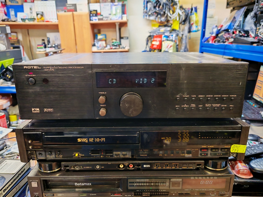 ROTEL RSP-976