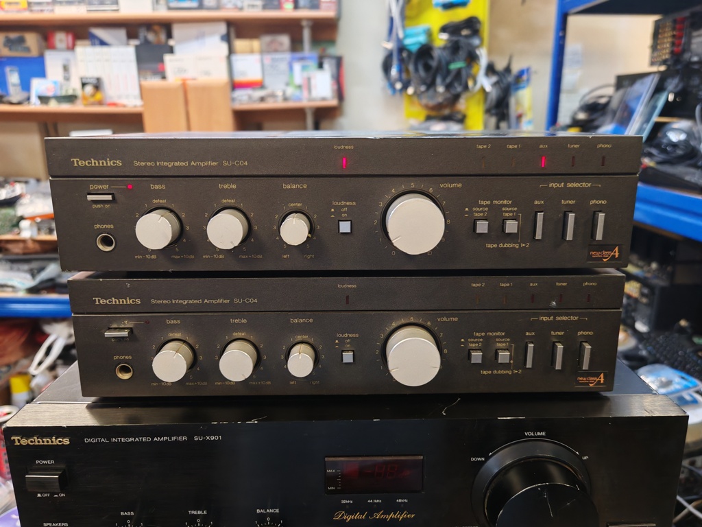 TECHNICS SU-C04