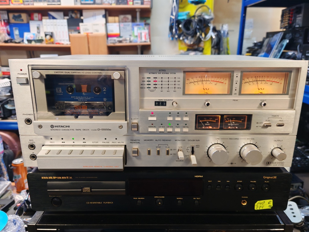 HITACHI D-5500