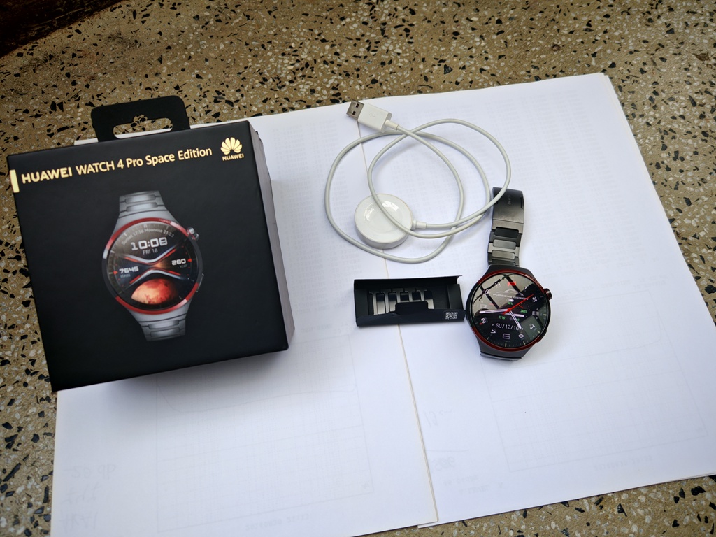 HUAWEI WATCH 4 Pro Space Edition LTE 48 – снимка 1
