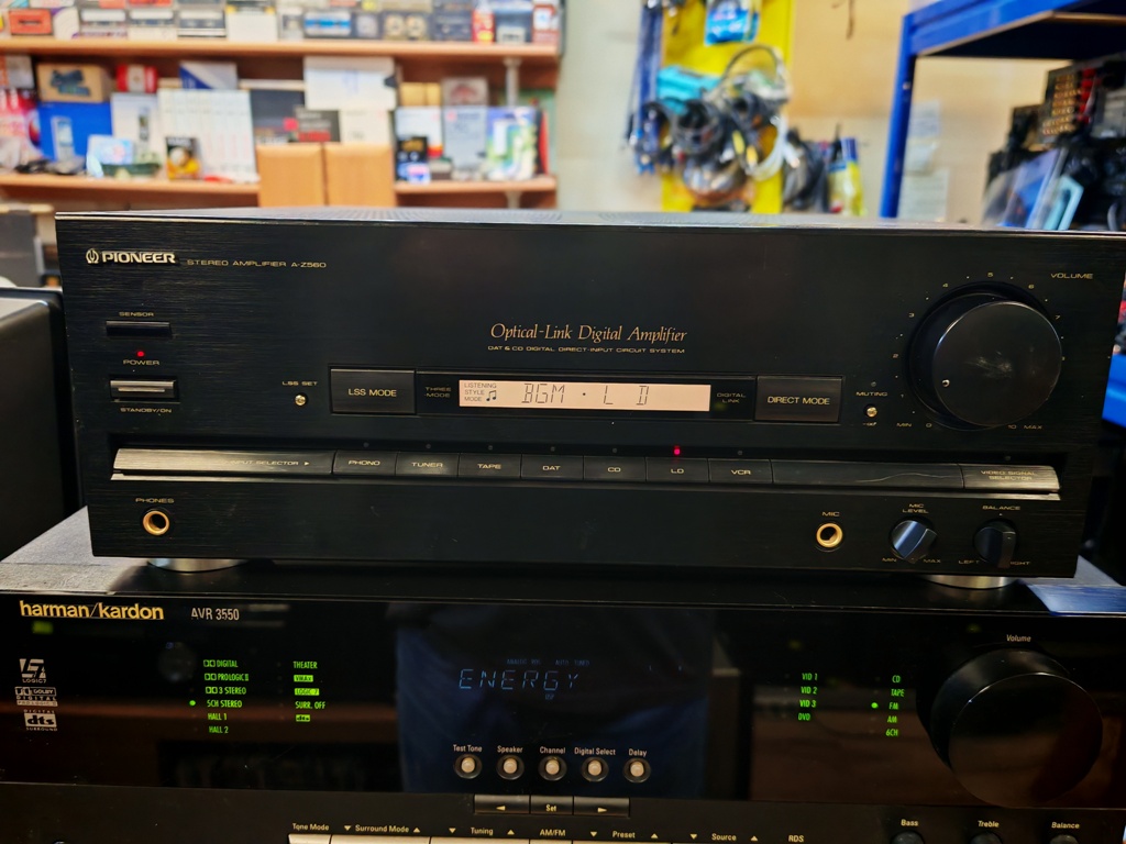 PIONEER A-Z560 – снимка 1