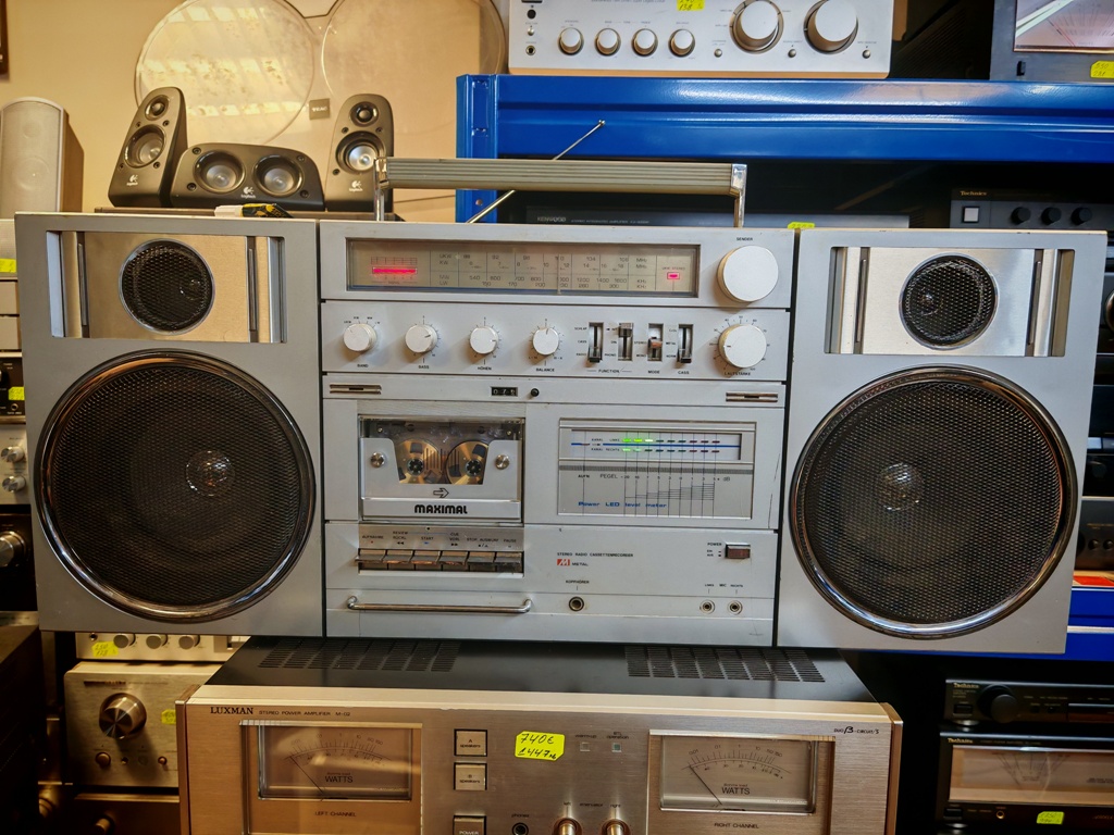 MAXIMAL 3040