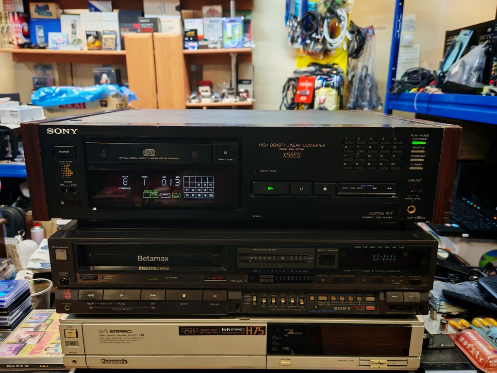 SONY CDP-X55ES