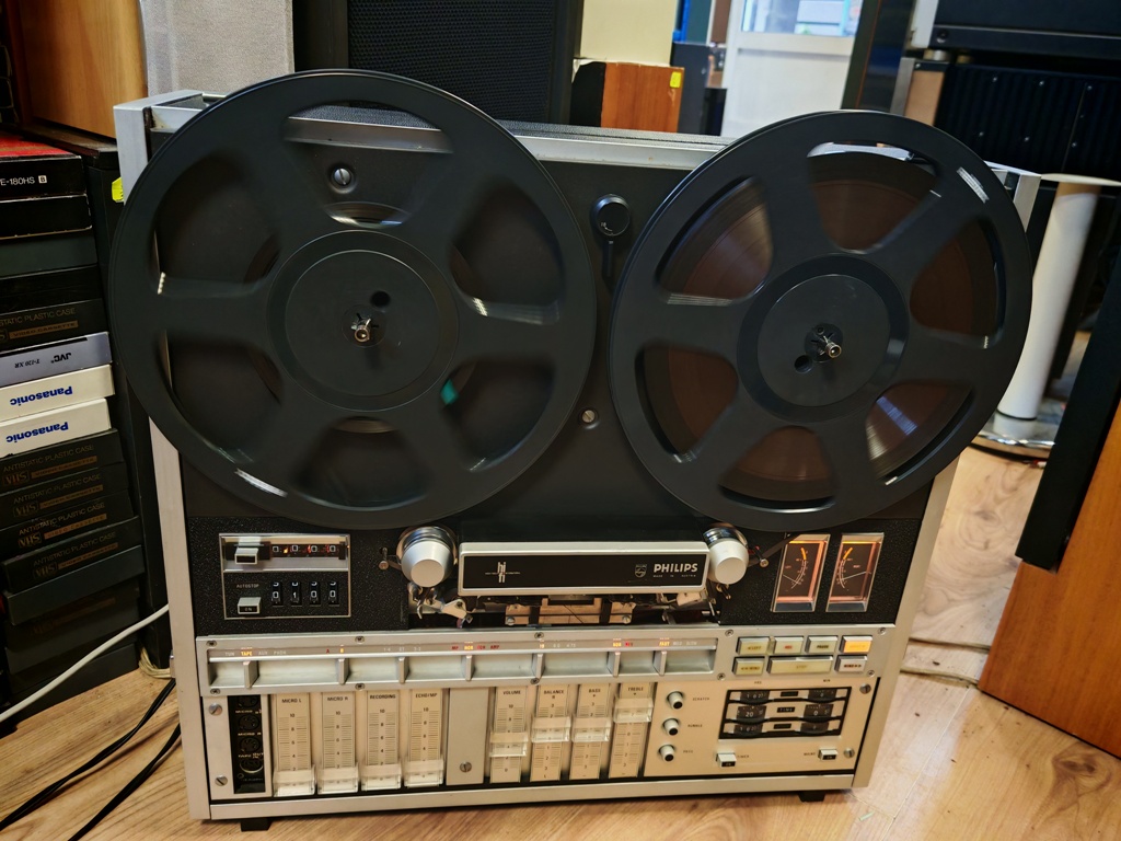 PHILIPS N4450