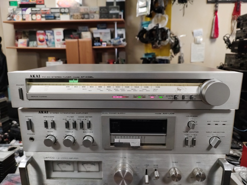 AKAI AT-K02L
