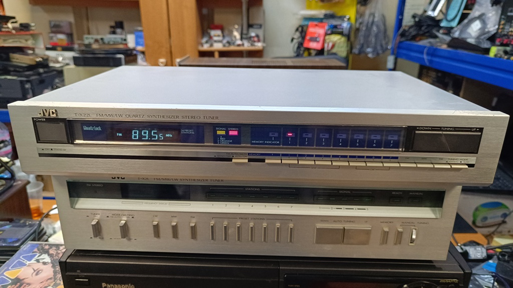 JVC T-X22L