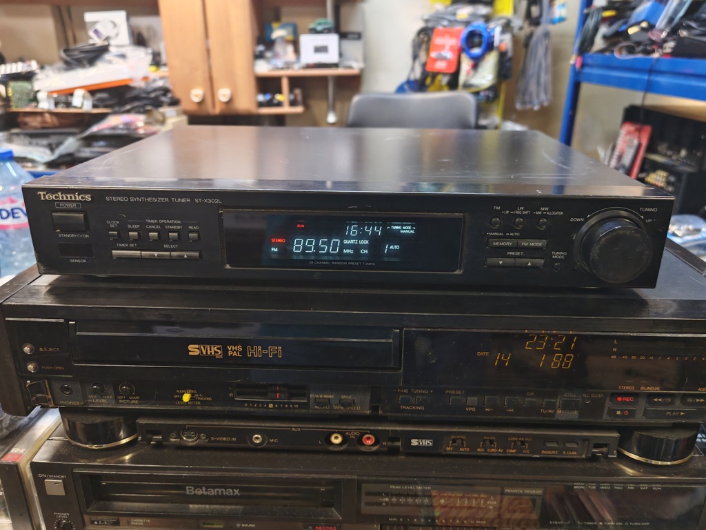 TECHNICS ST-X302L