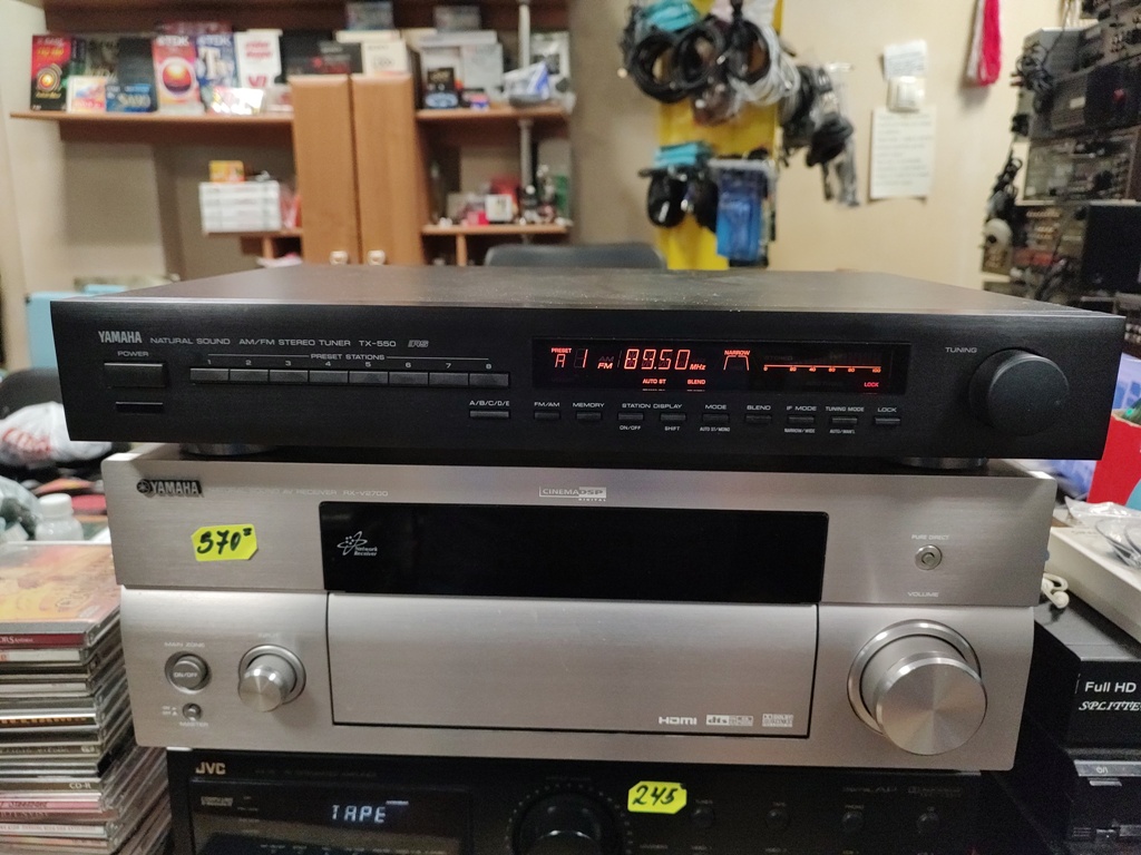 YAMAHA TX-550