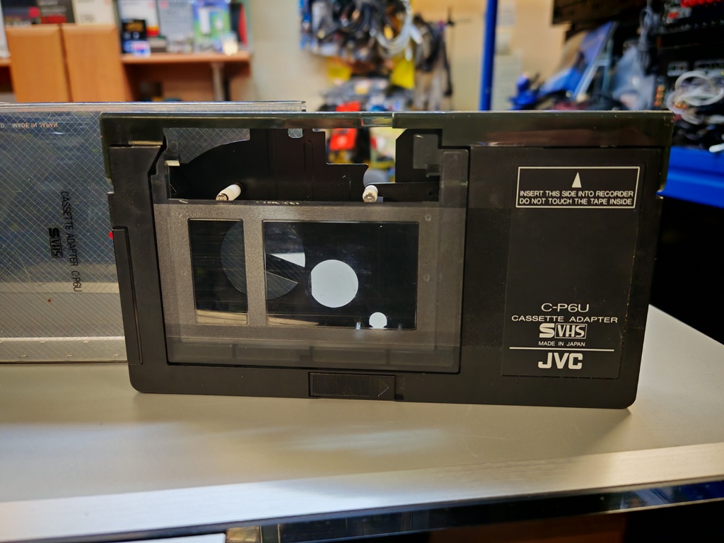 JVC SVHS-C ADAPTOR