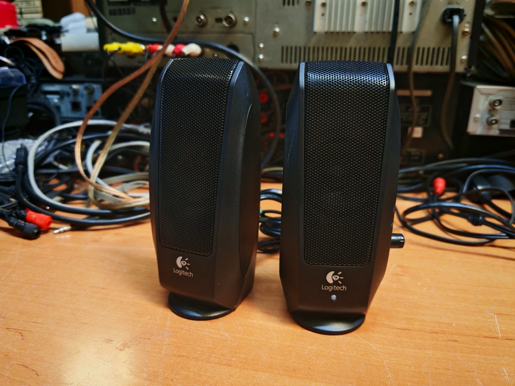 LOGITECH S-120 BLACK
