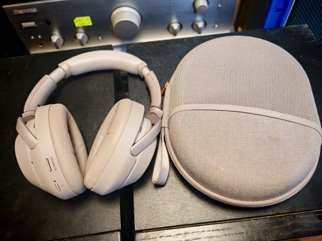 Sony WH-1000XM3