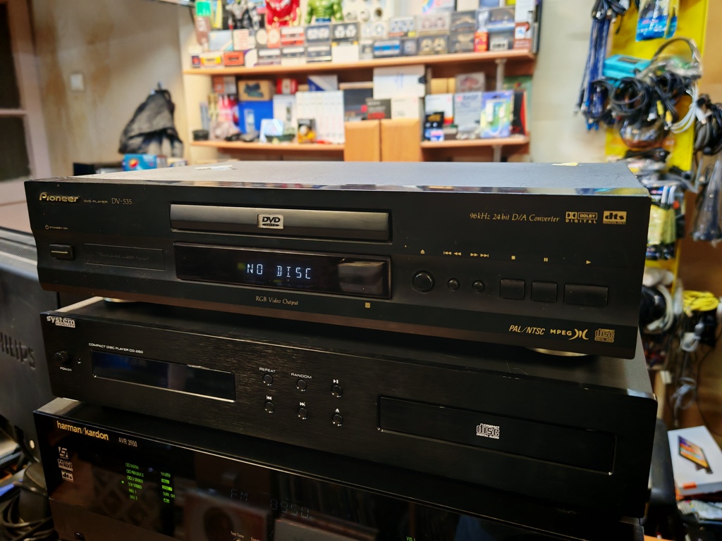 PIONEER DV-535