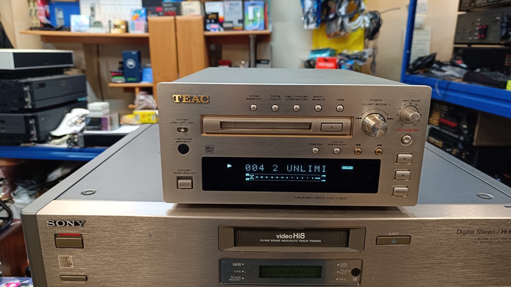 TEAC MD-H300